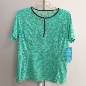 New Free Country Sports Top